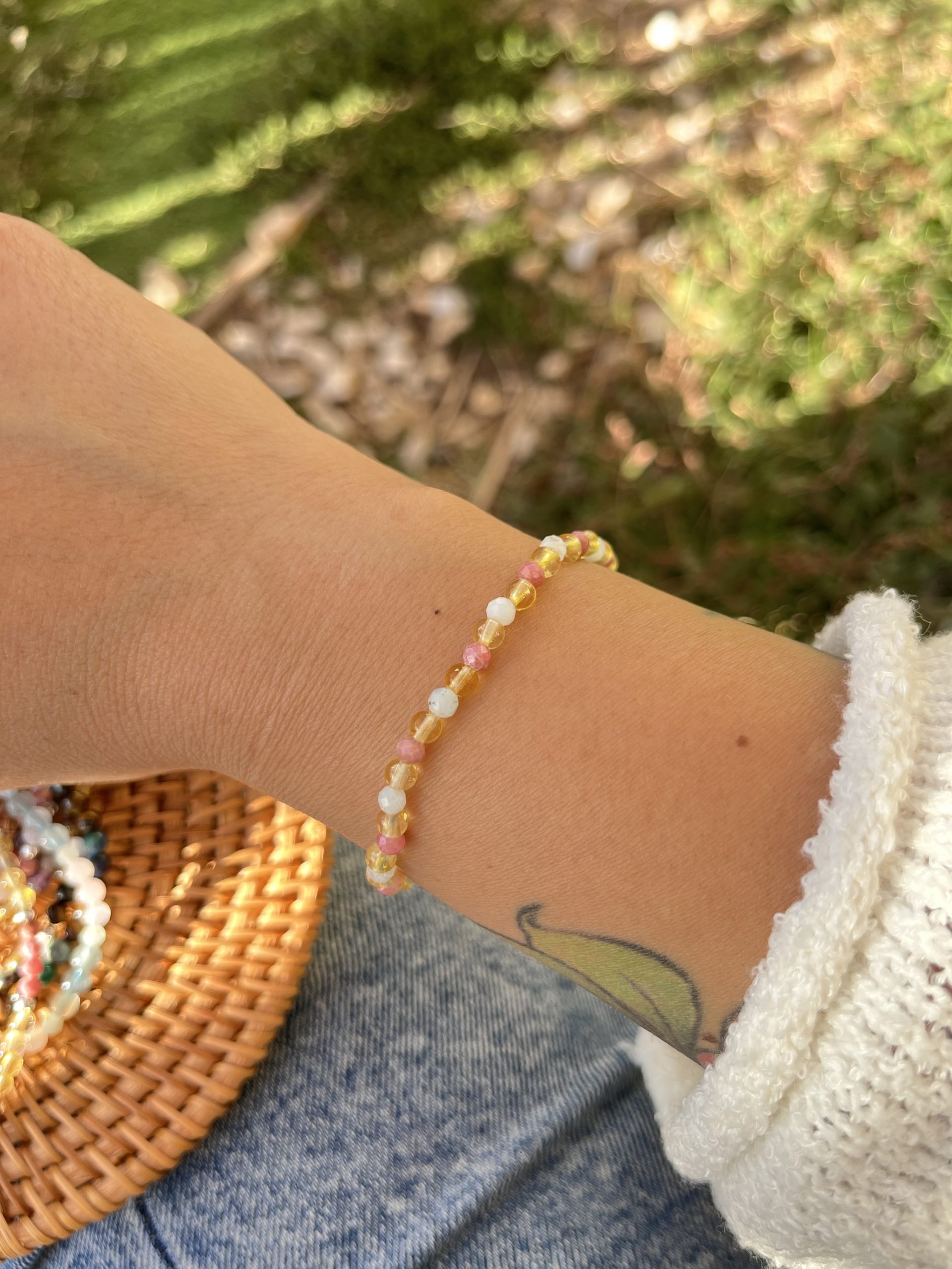 Pulsera de Aguamarina, Citrino y Rodocrosita. - Imagen 2