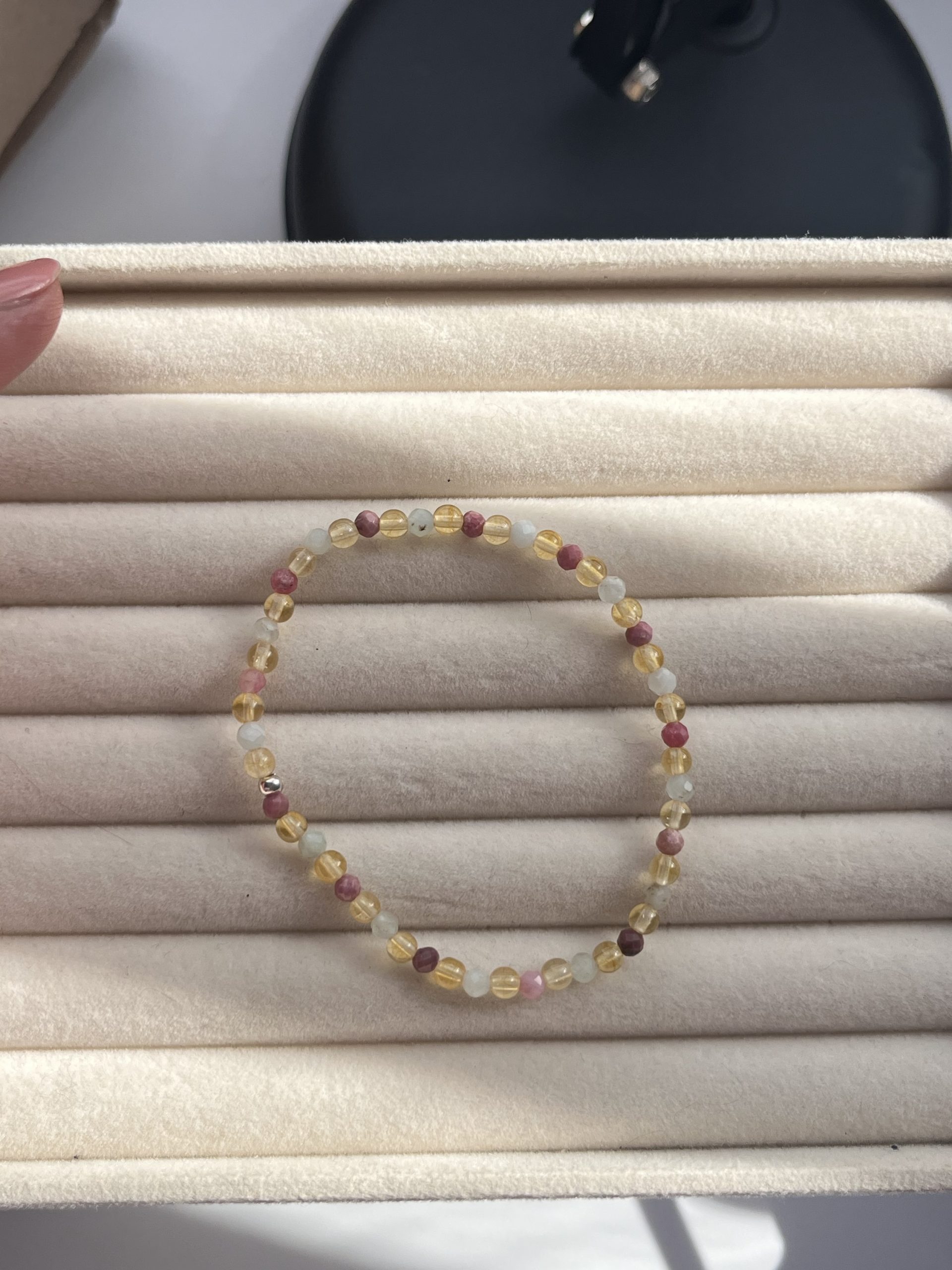 Pulsera de Aguamarina, Citrino y Rodocrosita. - Imagen 3