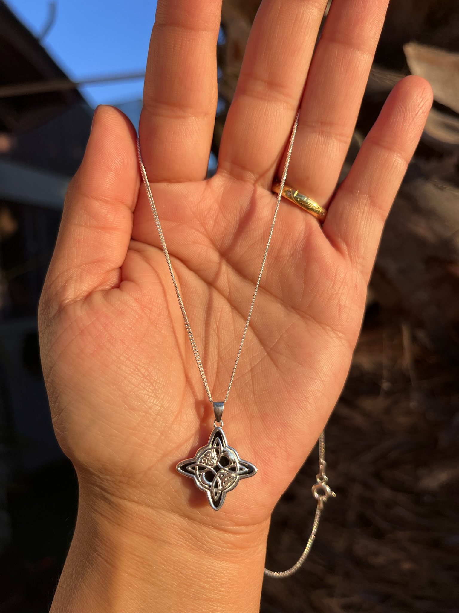 Collar Nudo de Bruja en Plata 925 Italiana con Piedra Ónix – Cadena 50 cm 🖤 - Imagen 2