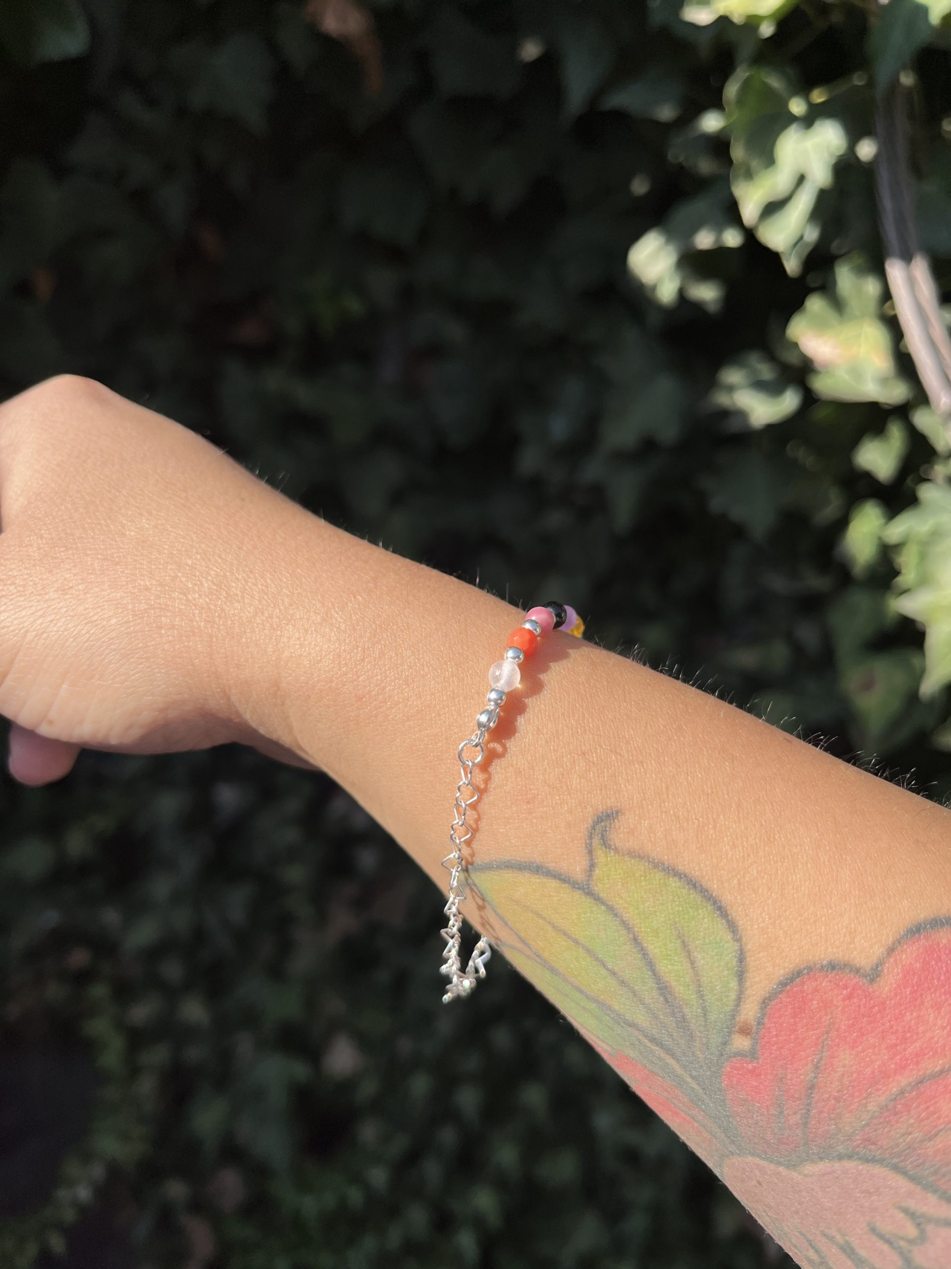 Pulsera Corazones con Piedras Naturales – Plata 925 Italiana